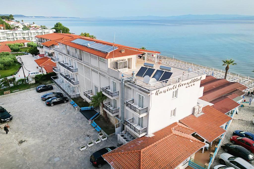Hanioti Grandotel Exterior foto